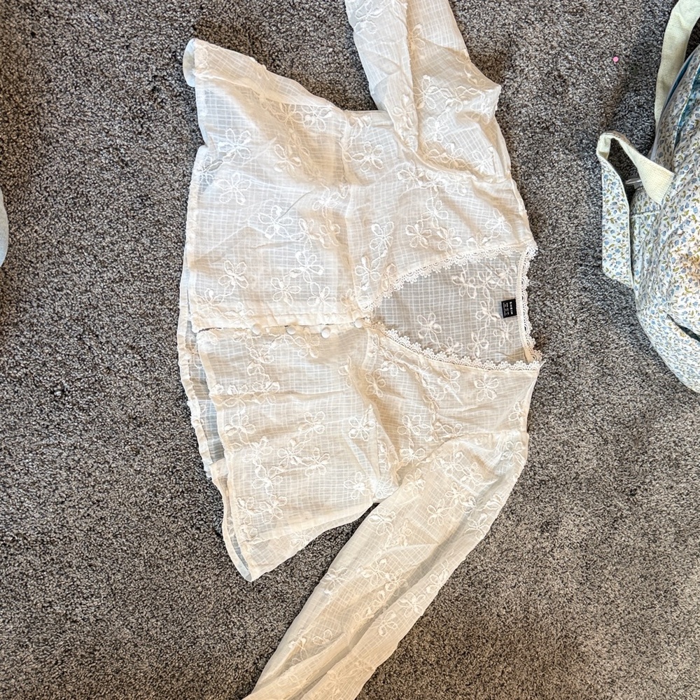 SHEIN White Lace Blouse